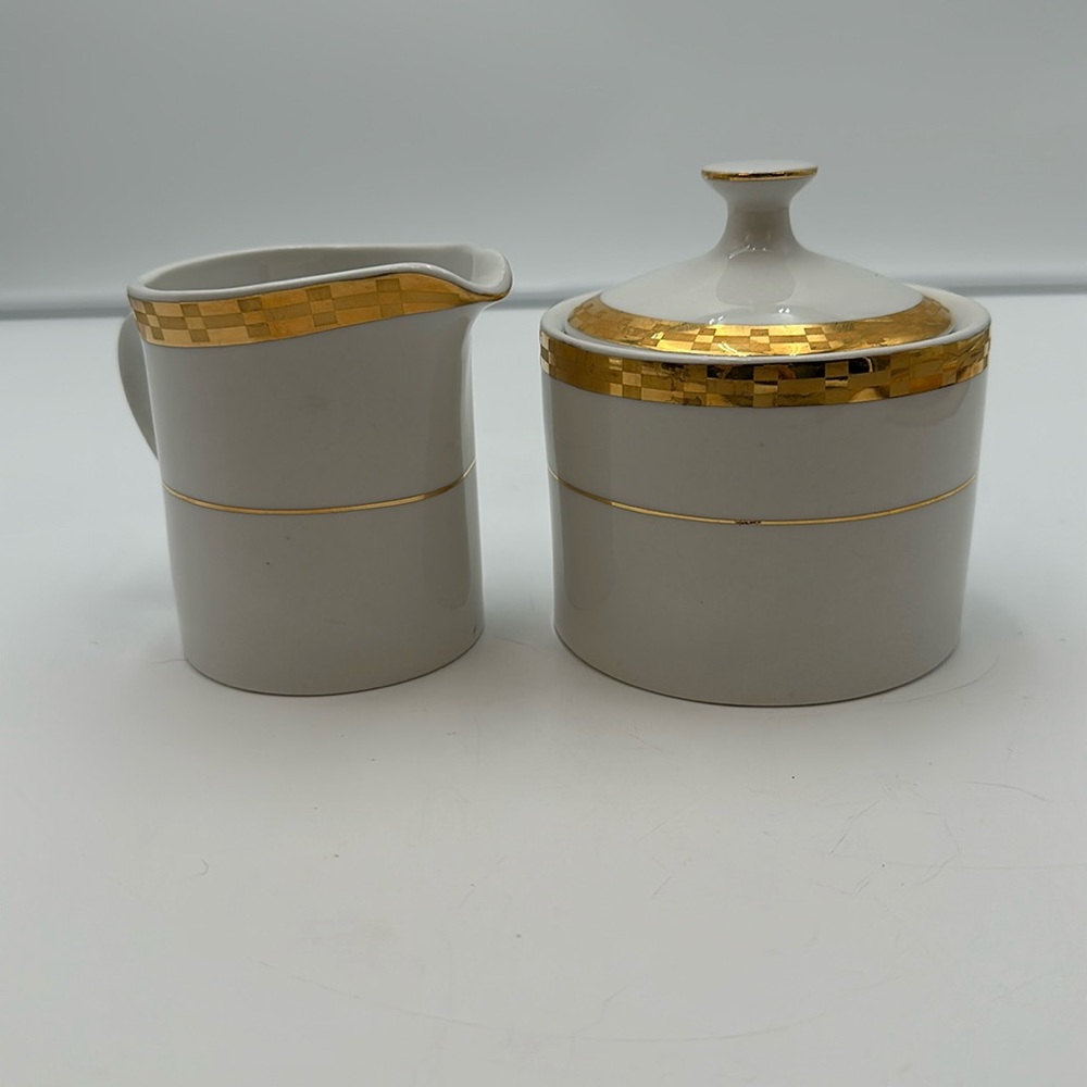 Sango Caroline Cream and Sugar Set